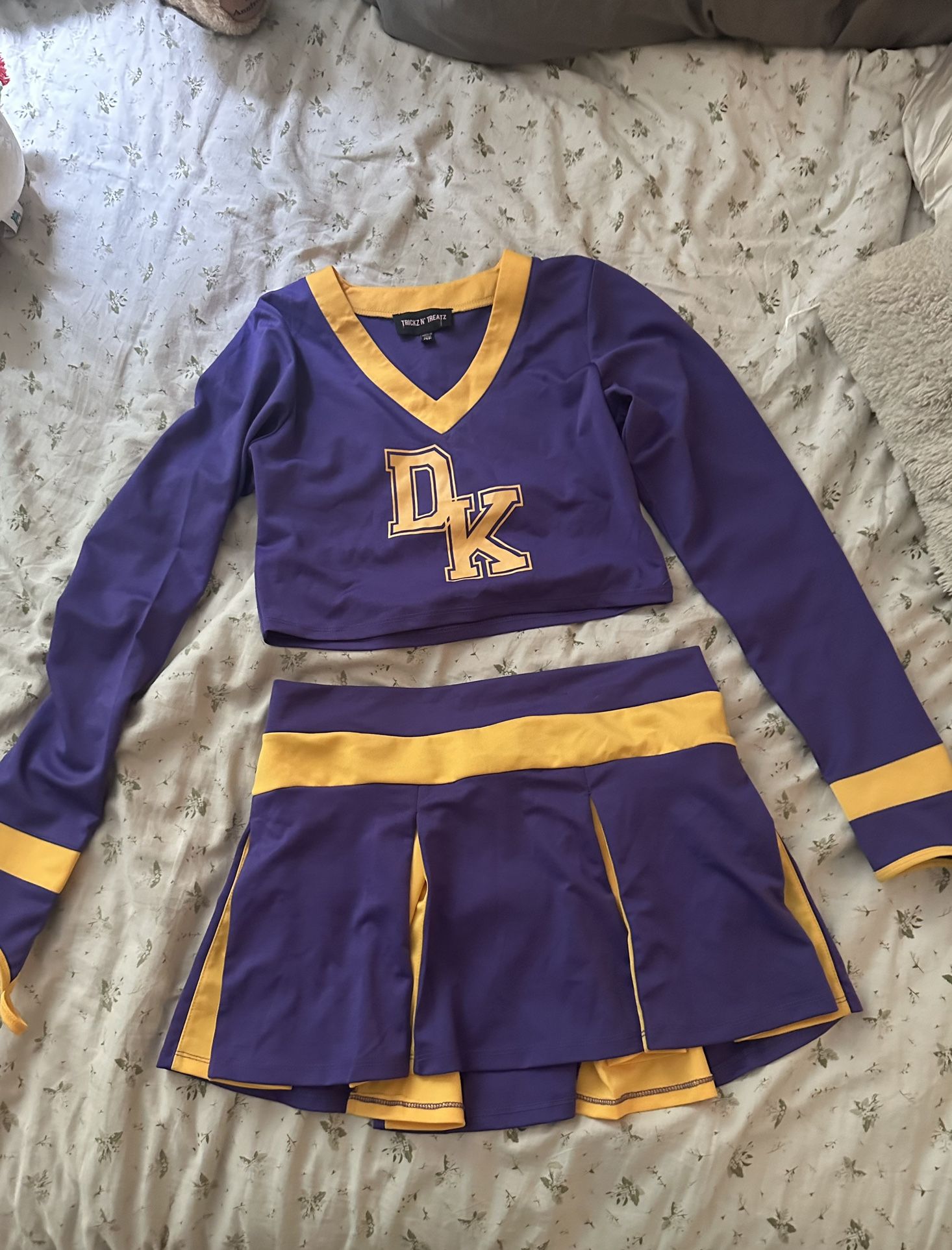 Dolls kill jennifer’s body cheer costume