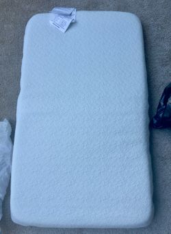 New baby crib bassinet foam mattress pad