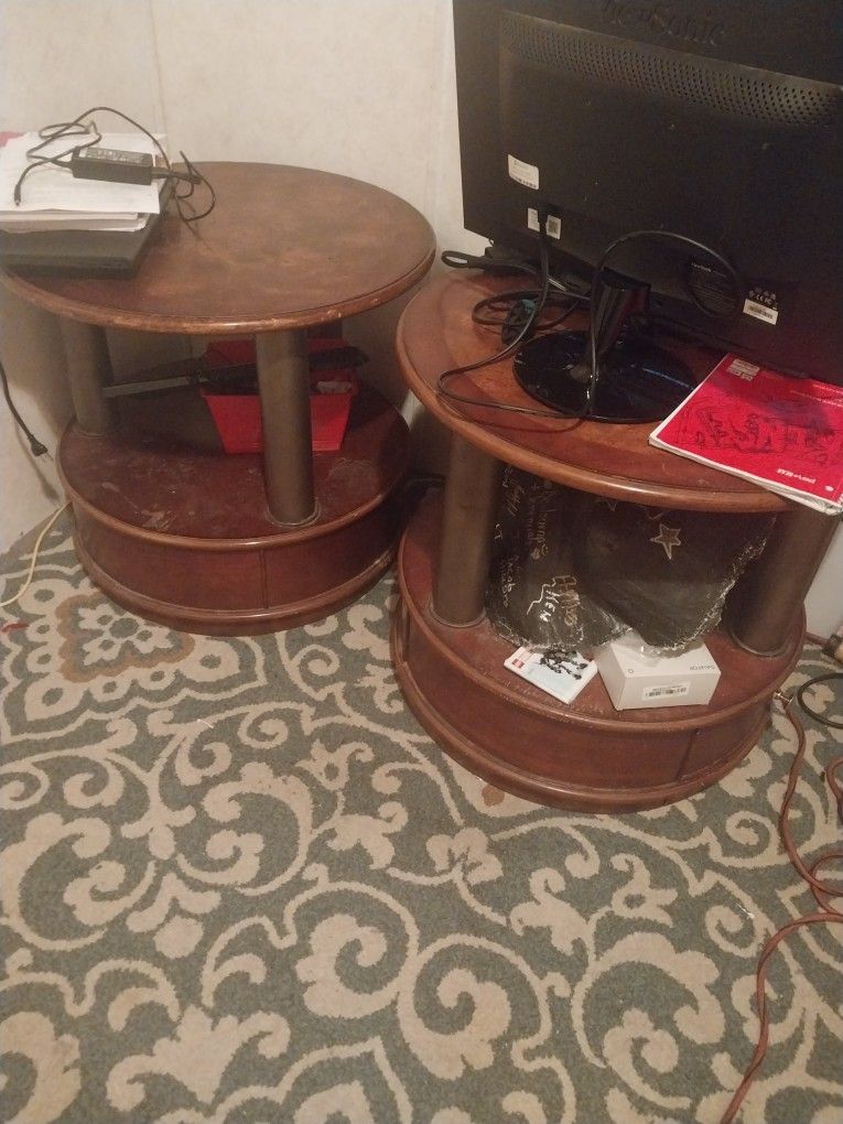 2 Round Wood Tables!