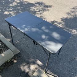 Gray Folding Table (4 foot)
