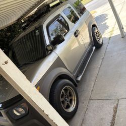 Honda Element AWD