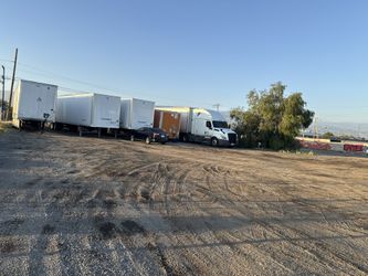 Truck & Trailer Parking
