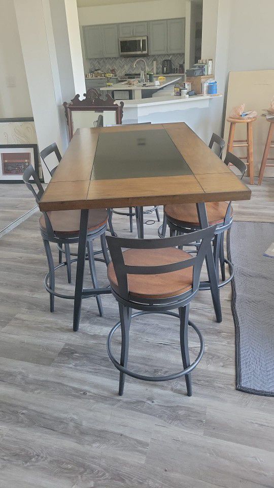 Dinning Set with 6 chairs
