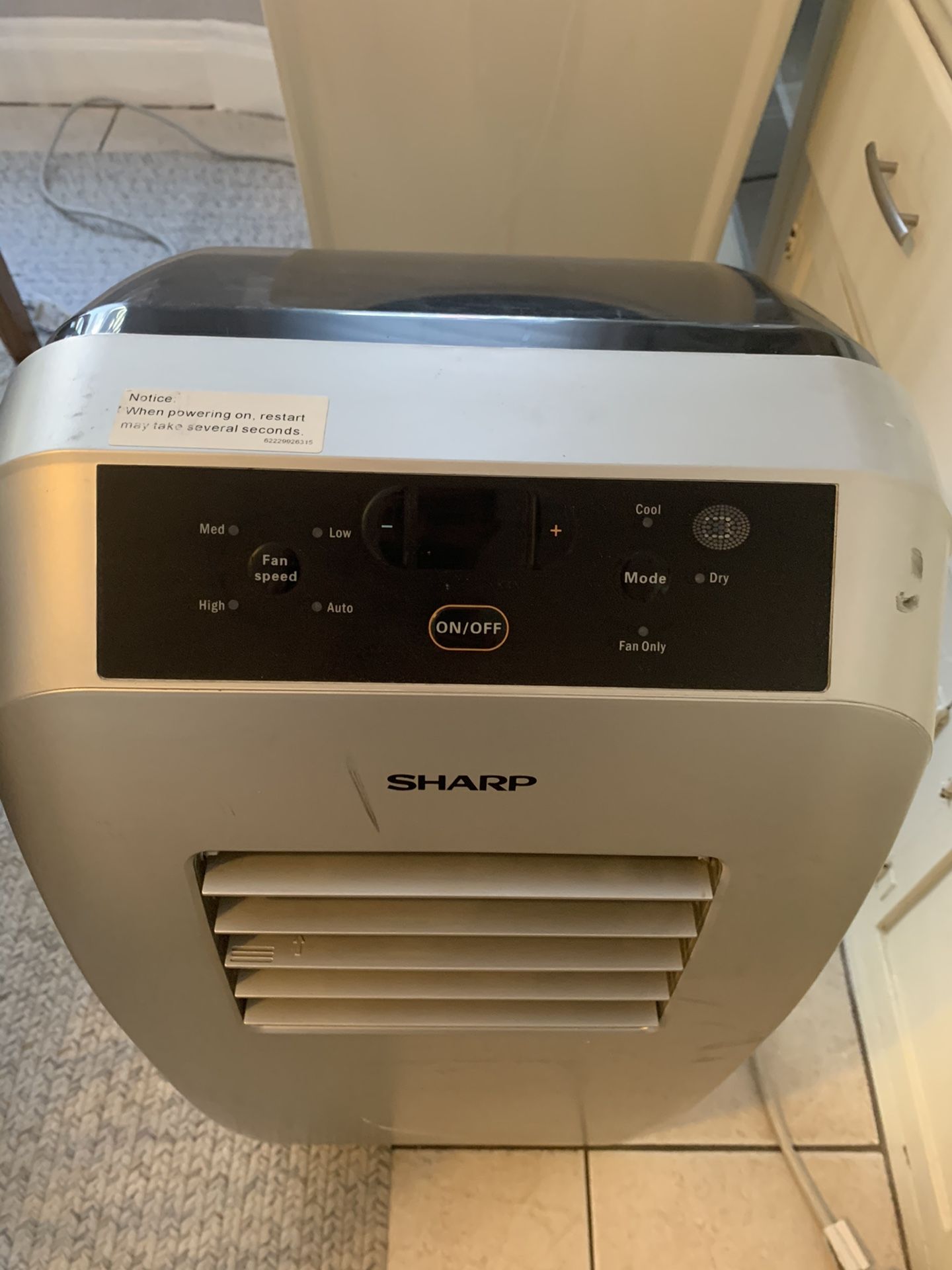 SHARP Air Conditioner 10,000 BTU 400sqft