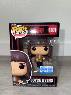 Stranger Things Joyce Byers Axe