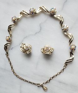 Coro collection golden style necklace Vintage rate Original new + gift box