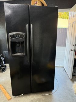 Used Maytag fridge