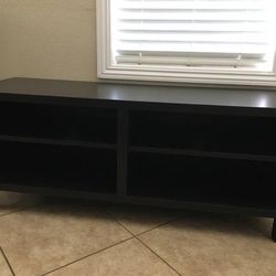 TV Bench / Shelf Storage - Ikea (BestA)