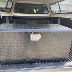 Diamondplate Storage Box