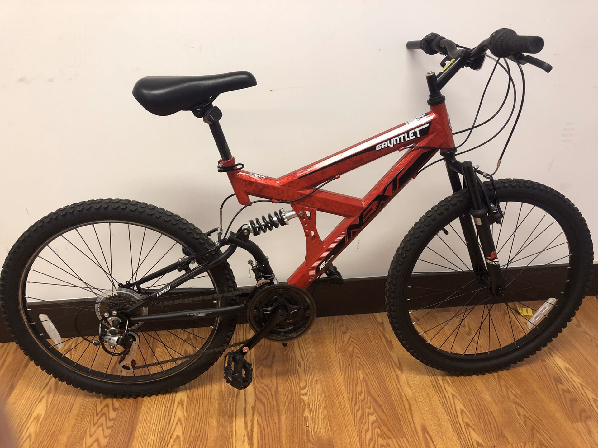 NEXT 24” Red Dual Suspension Gauntlet Bike 18 Speed