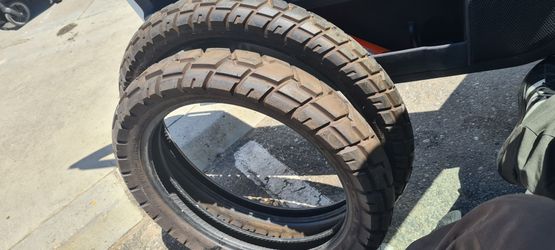 Set of SHINKO dirt bike tires