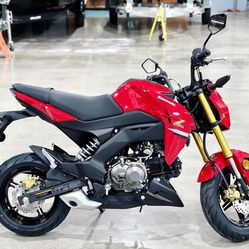 2023 Kawasaki Z125 Pro (Firecracker Red) MiniMoto (Model #: BR125JPFNL) 