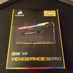 Corsair Vengeance Pro RGB 2 X 16 GB DDR4-3200 CL16