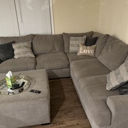 Sectional Sofa