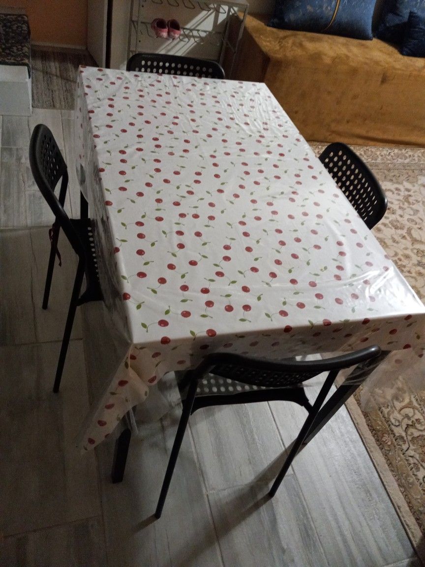 Dining Room Table