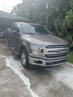 Ford F150 Truck - Tan - Super Cab