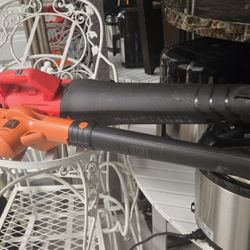 2 Blower Good Condition With One Charger 
