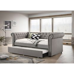 ❇️ DayBed, No Including Mattresses, Gray Color, Velvet Fabric, New in the Box.