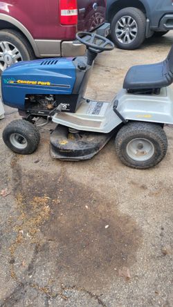 Central park mower 38"