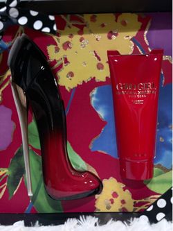 Carolina Herrera Very Good Girl Elixir Perfume Gift Set