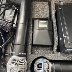 SHURE ULXD4 -h50 With Two Mics And Belt Pack 