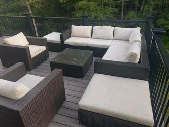 Large 9-Piece Outdoor Wicker Sectional Set with Cushions & Coffee Table