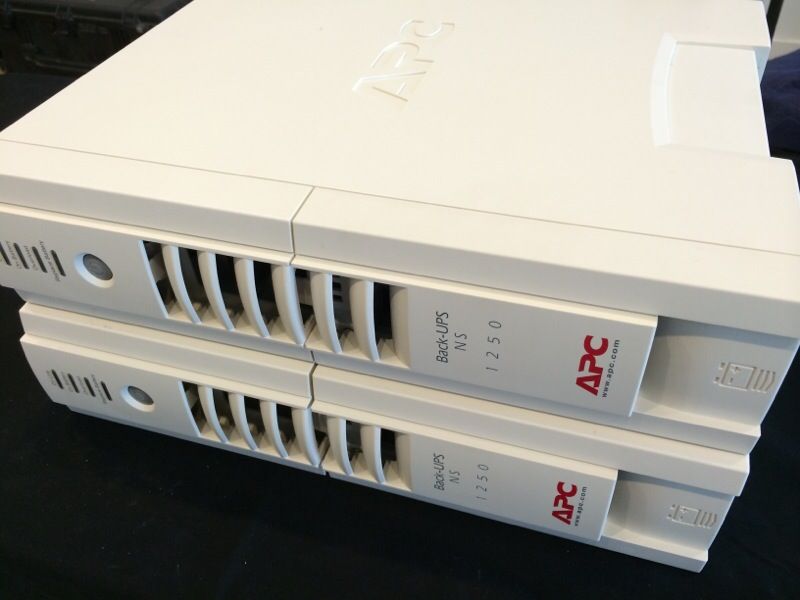 APC Back-UPS NS 1250 Battery backup