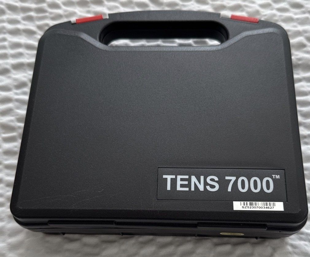 TENS UNIT * PORTABLE ELECTRONIC MASSAGE