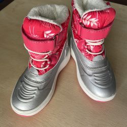 Kids’ Winter Boots