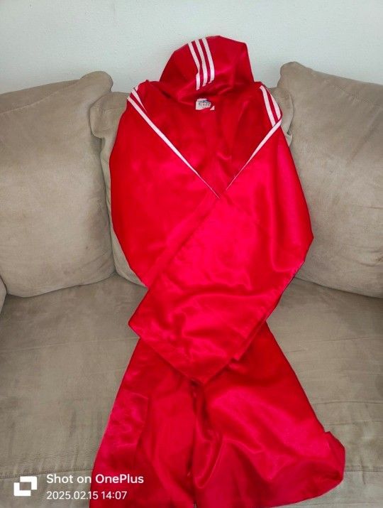 VINTAGE ADIDAS BOXING ROBE