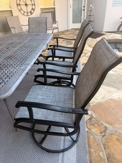 6 NEW swivel Patio Outdoor Chairs Gray