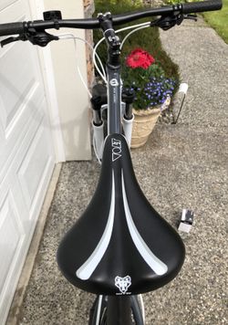 REI Novara Hickory 29er Mountain Bike 20 large men s women s Mint 2015 for Sale in Woodinville WA OfferUp
