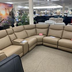 SECTIONALS 699.99 Lounge Chairs