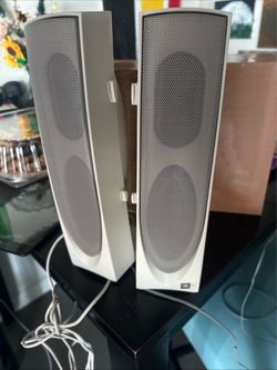 JBL Desktop Computer Speakers Pair $25