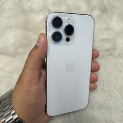 Apple iPhone 14 Pro Max 256GB Unlocked $630