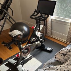 Peloton - As New