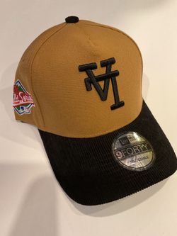 New Era La Dodgers 9forty upside down logo with Corduroy Bill Snap back $25