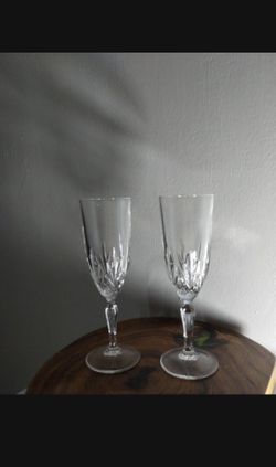SET OF 2 CRYSTAL CHAMPAGNE FLUTE GLASSES 8"