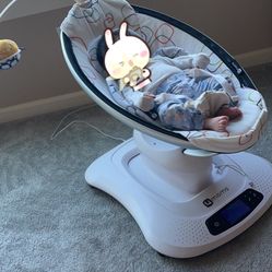 4moms baby Swing