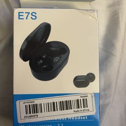 Bluetooth Earbuds