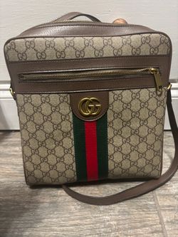Vintage Gucci crossbody and wallet