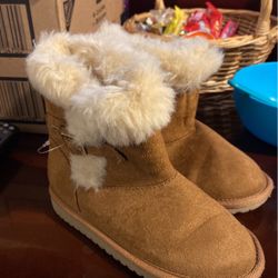 Child Uggs