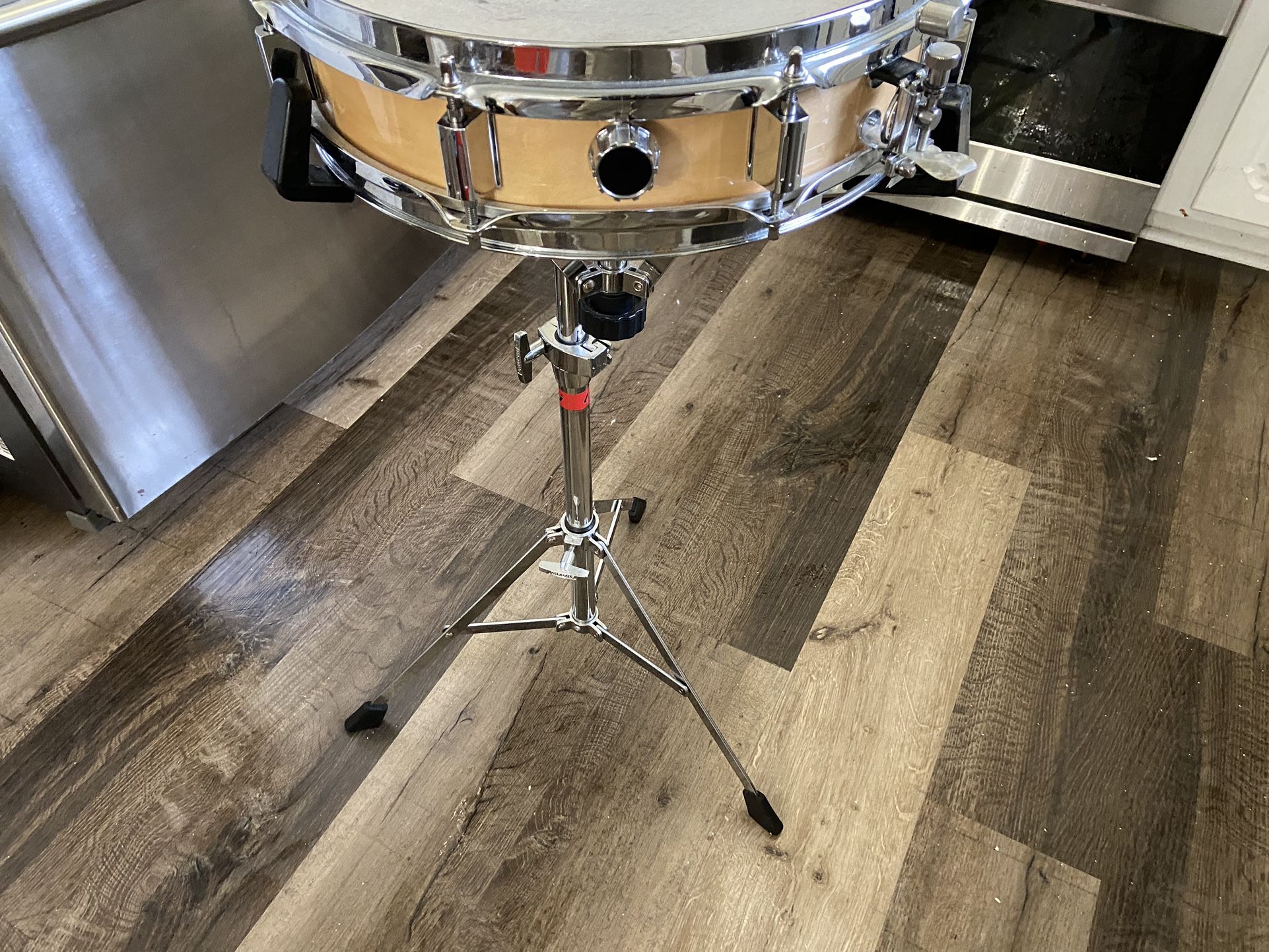 Ludwig Maple Concert Snare W/Factory Stand
