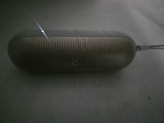 Beats Pill Speaker