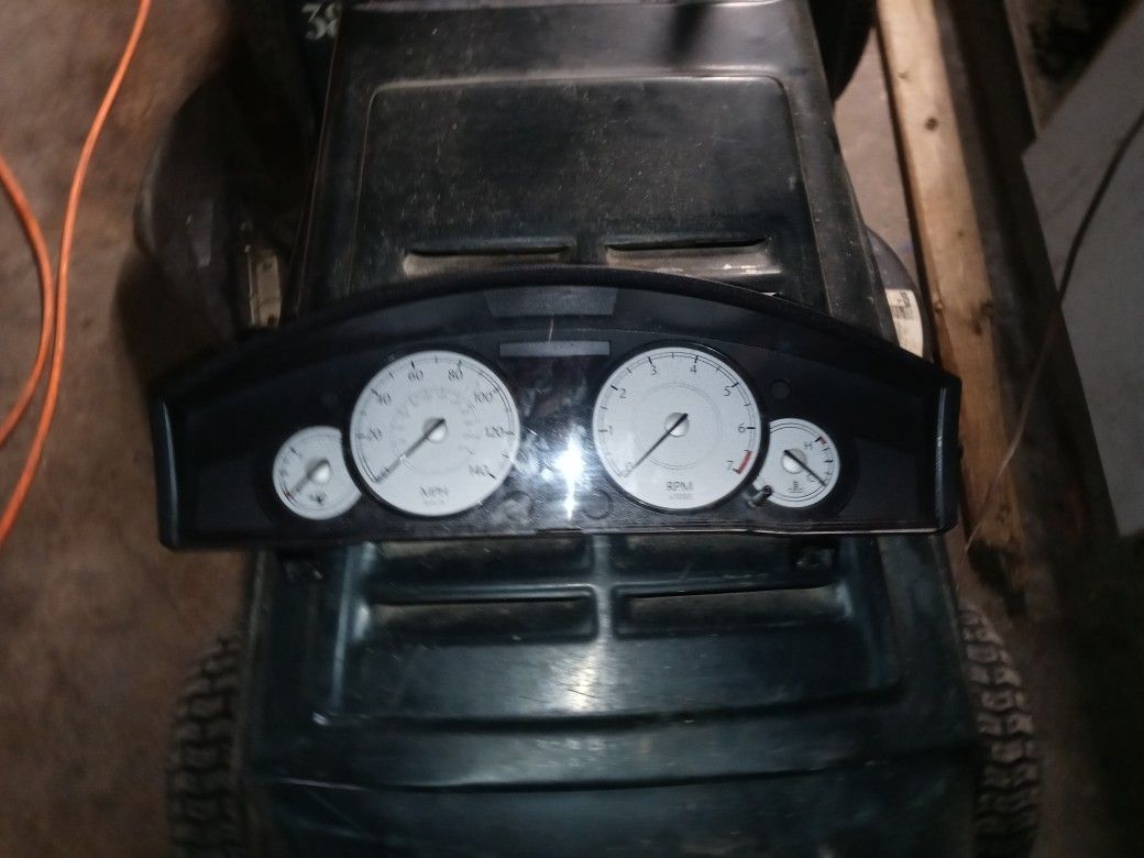 Chrysler 300 Cluster
