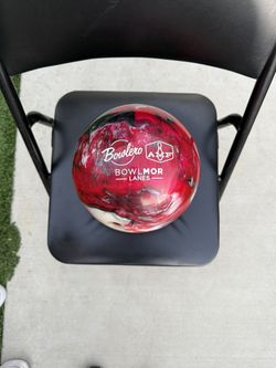 Bowlero Plastic Bowling Ball 12 LBS