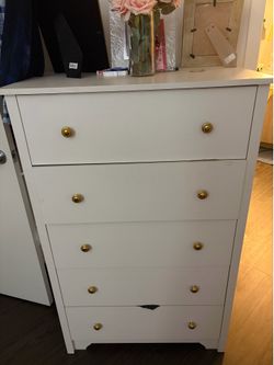 Chest of Drawers