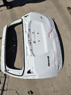 Toyota RAV4 tailgate Oem