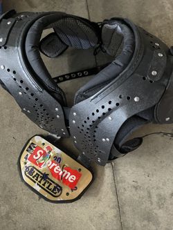 Schutt Football Shoulder Pads With Back Plate