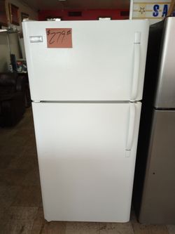 Frigidaire Refrigerator white excellent . Warranty , Delivery available 2203 Fowler st. Ft. Myers 33901